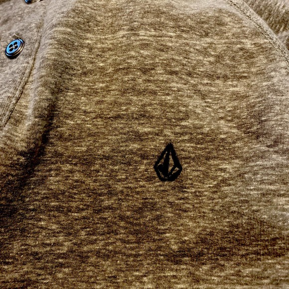 VOLCOM Men's Pullover Heathered Gray Heavy Long Sleeve Henley Shirt Size Medium - Picture 4 of 4
